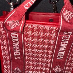 ❤️Steve Madden Red Crossbody Bag❤️